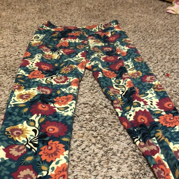 Lularoe OS leggings - Picture 2 of 6